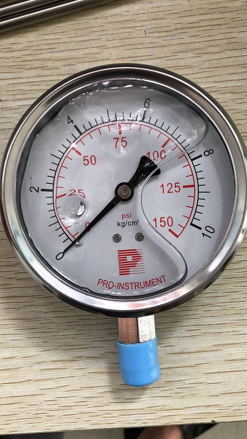 宁夏压力表 圣科仪器仪表与P牌压力表在通讯设备领域的应用